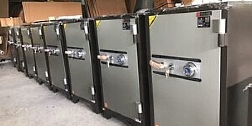 Safes-Gold-Bank-4-On-Display-At-Safes-And-Office-Security-Systems-Ltd-Shops-Showroom-In-Nairobi-Kenya-300x225